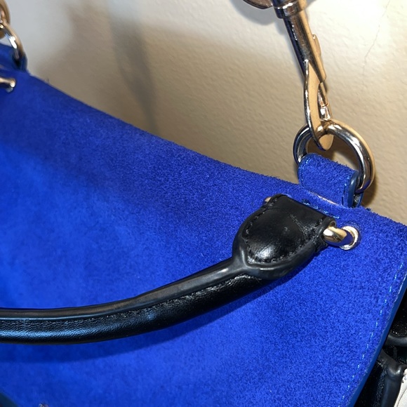 Blue Suede, Black and Cream Trapeze Bag - Picture 6 of 17